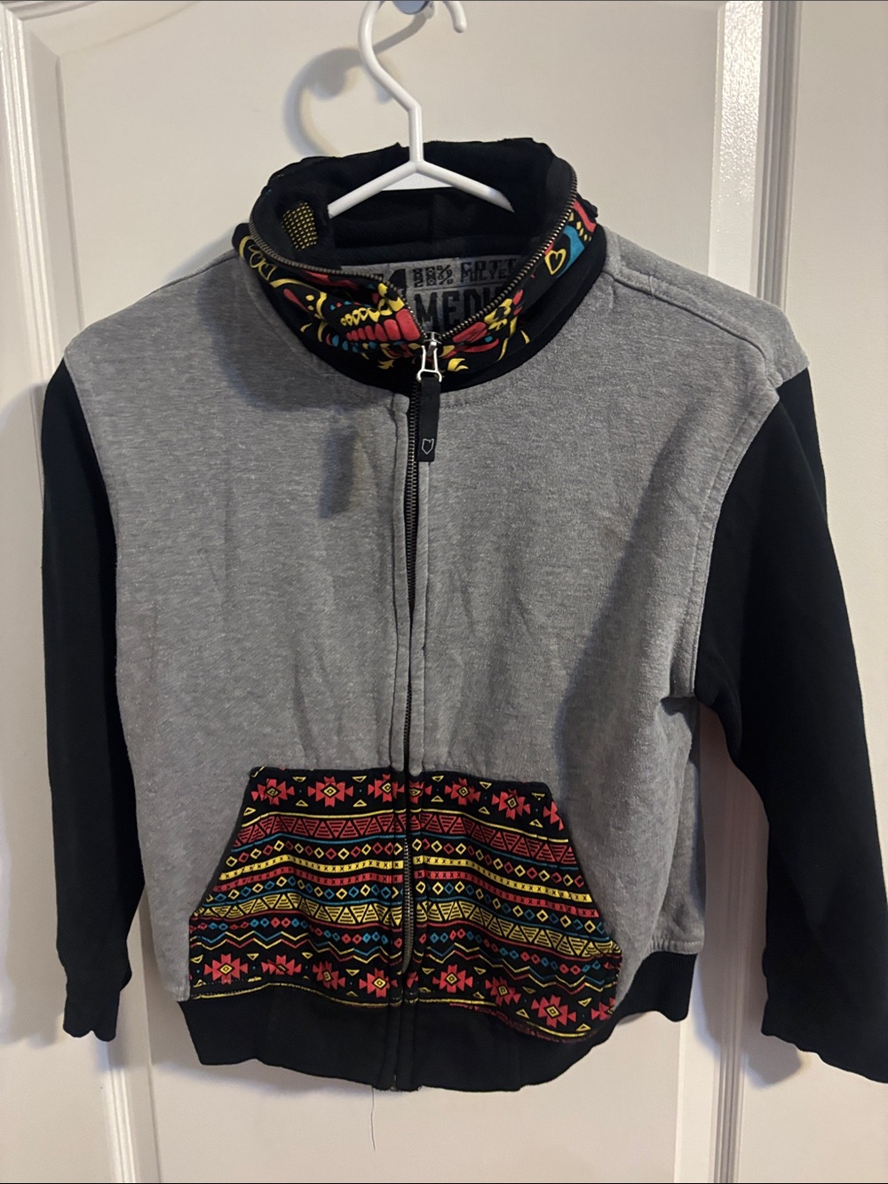 Men's Gray and Black Full-Zip Sweater with Colorful Pattern Accents